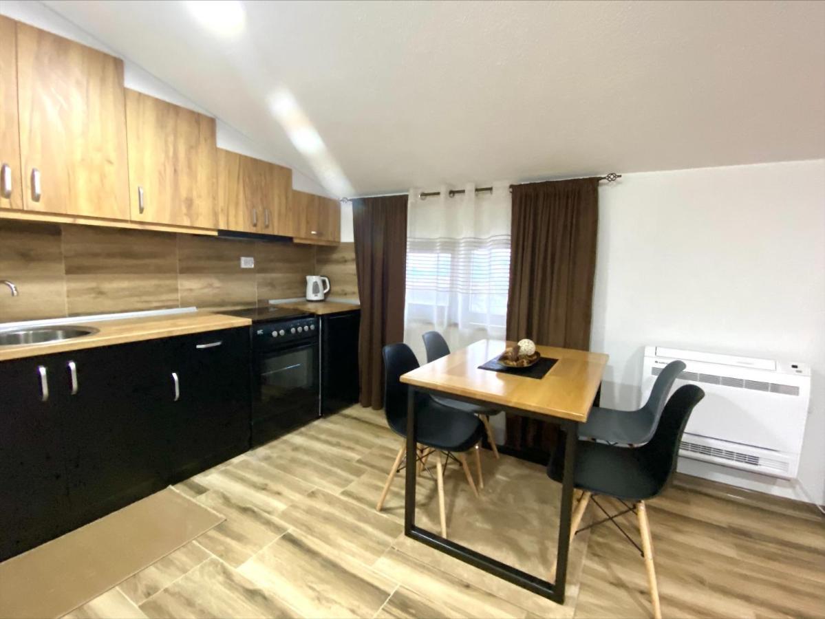 Clarina All Seasons Rooms & Apartments Krusevo Exterior photo